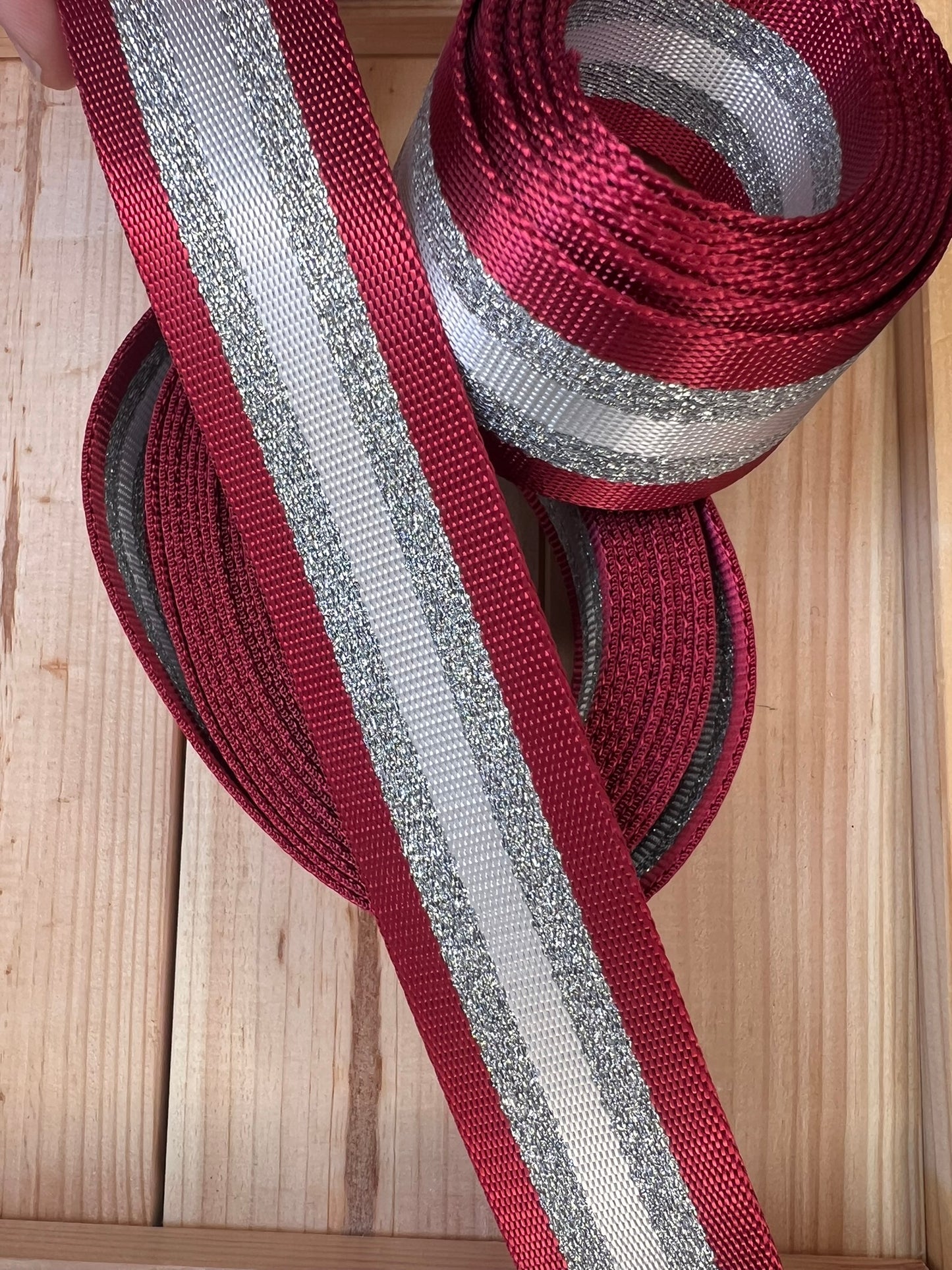 Gurtband Rot/Silber/Weiß 38mm breit