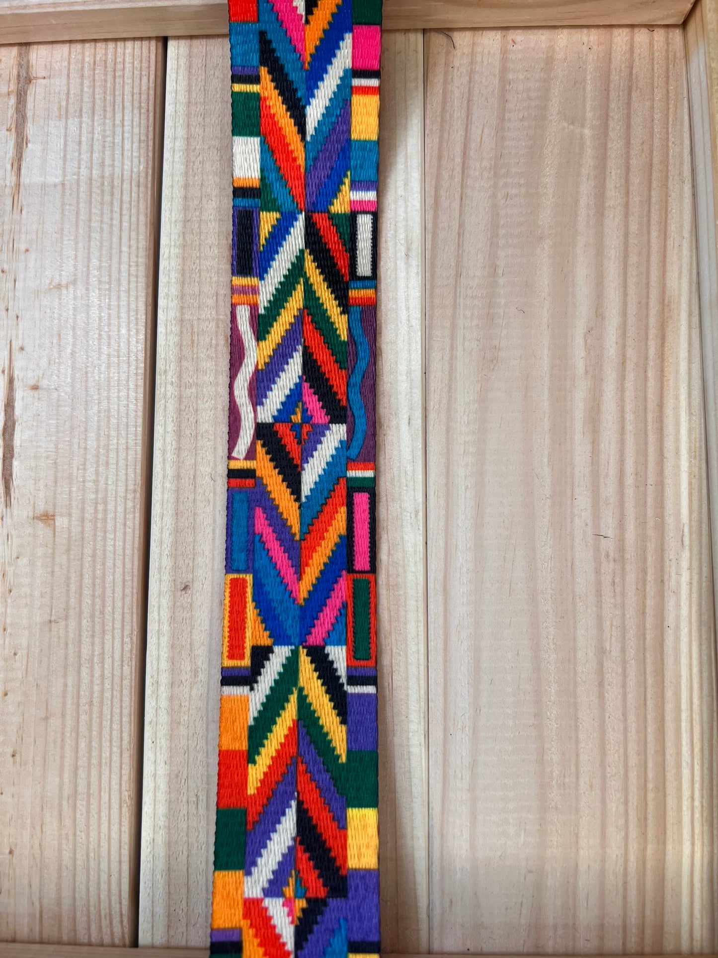 Gurtband Bunt mit Pfeil 38mm breit