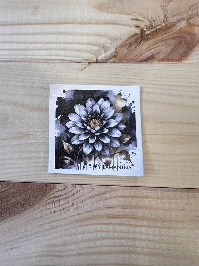 Blume by Lamanina