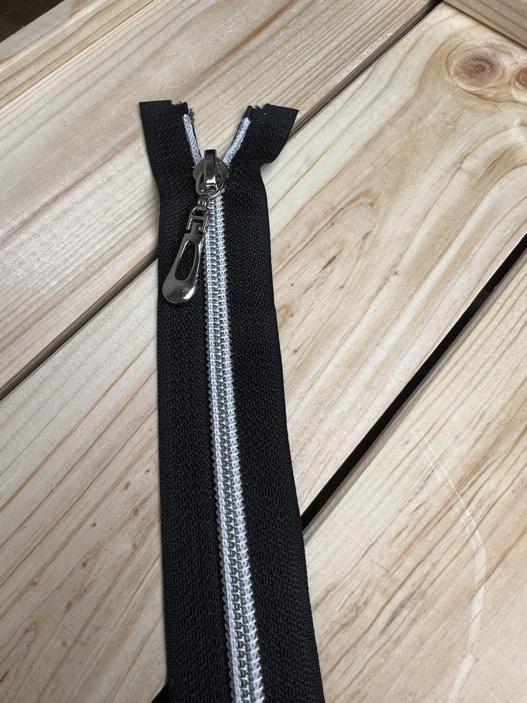 Reißverschluss 50cm Schwarz Silberne Zähne