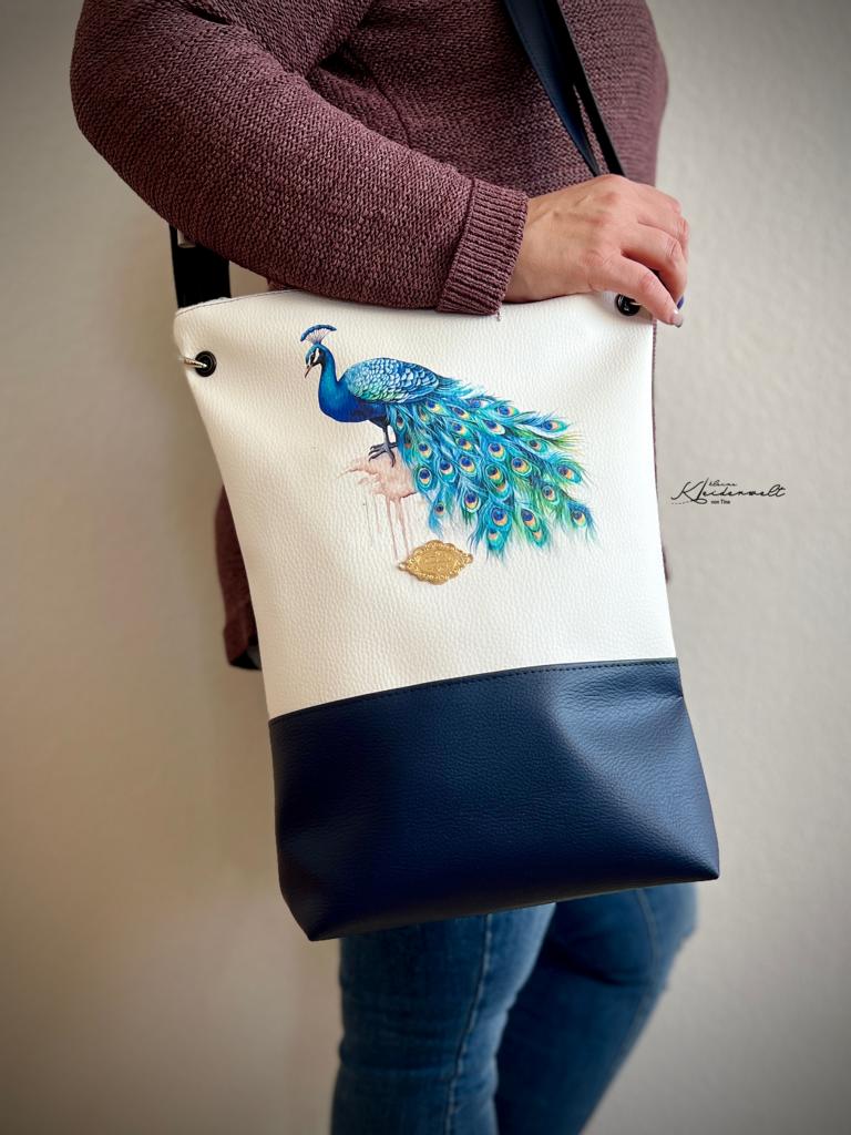 Kunstleder Pfau by Lamanina