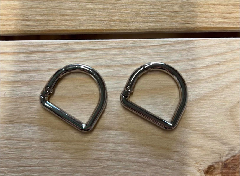D-Ring mit Öffnung Silber 25mm