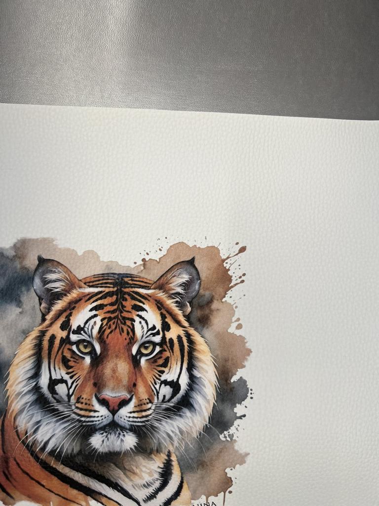 Tiger by Lamanina Kunstleder