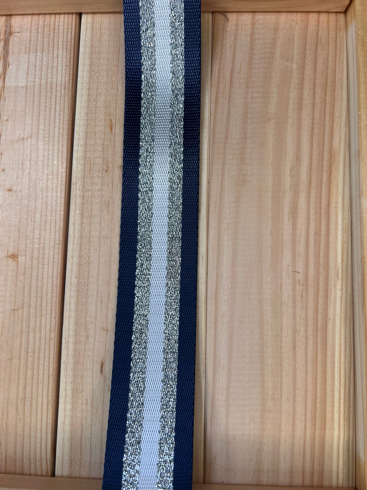 Gurtband Blau/Silber/Weiß 38mm breit