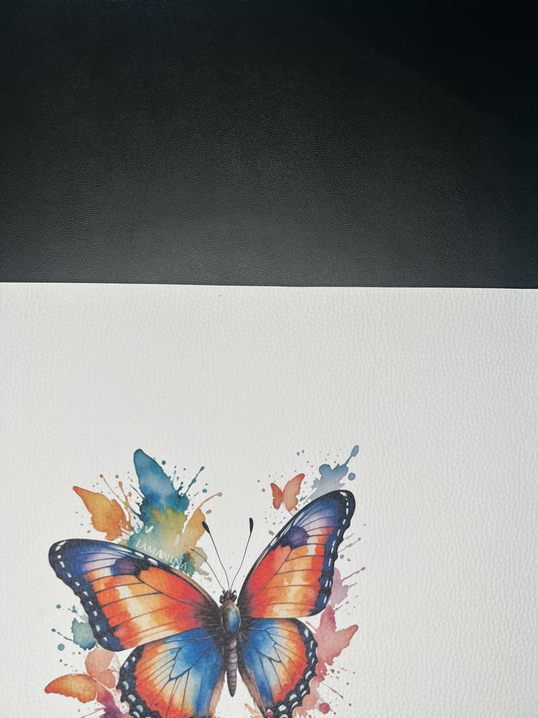 Schmetterling by Lamanina Kunstleder