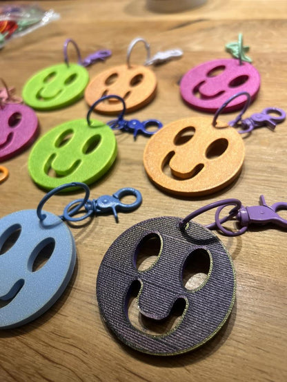 Taschenanhänger Smiley
